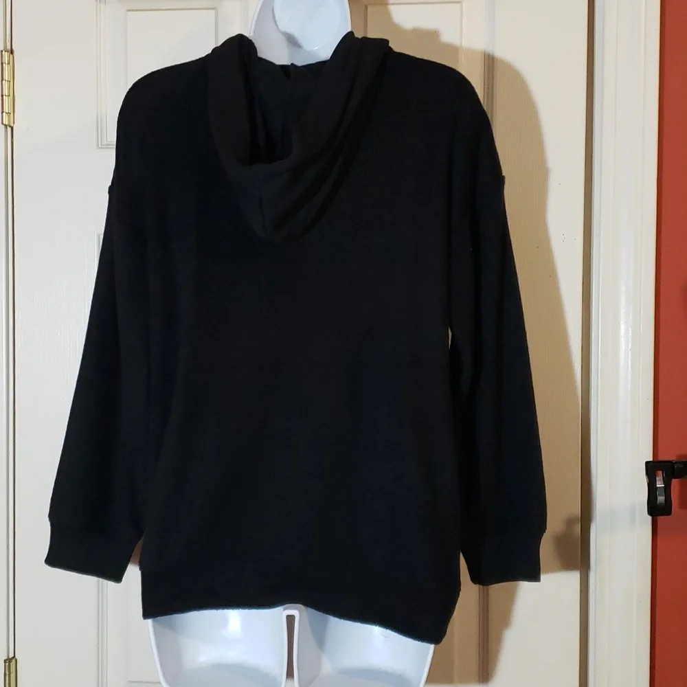 Old Navy Black pull over hoodie - Picture 5 of 10